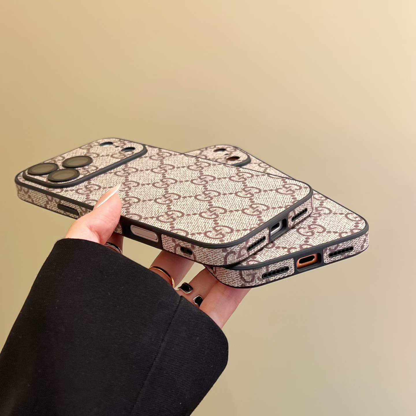 Traditional Good With Camera Protection
