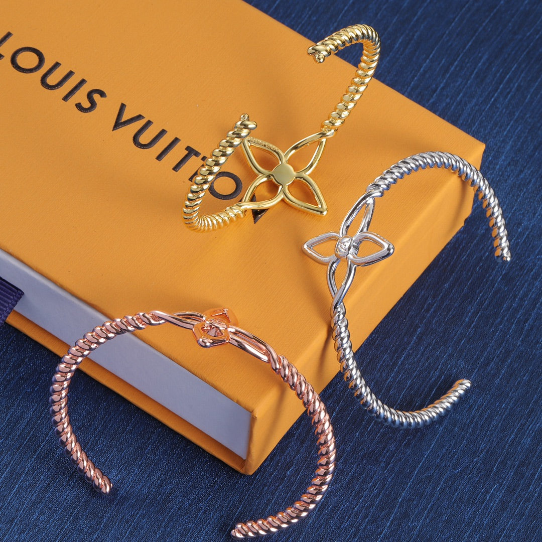Love Bracelet