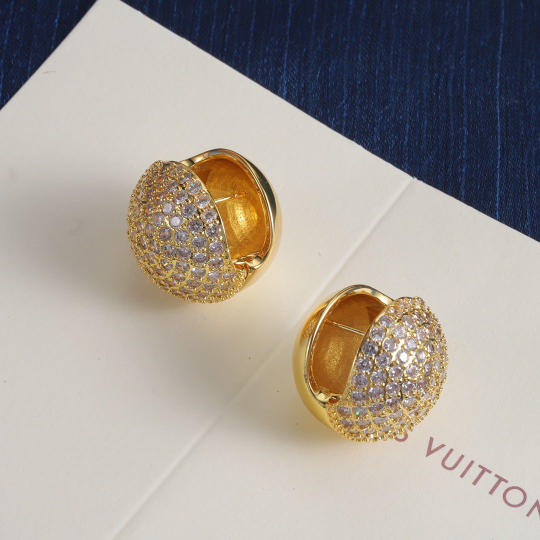 Love You Earring E3002