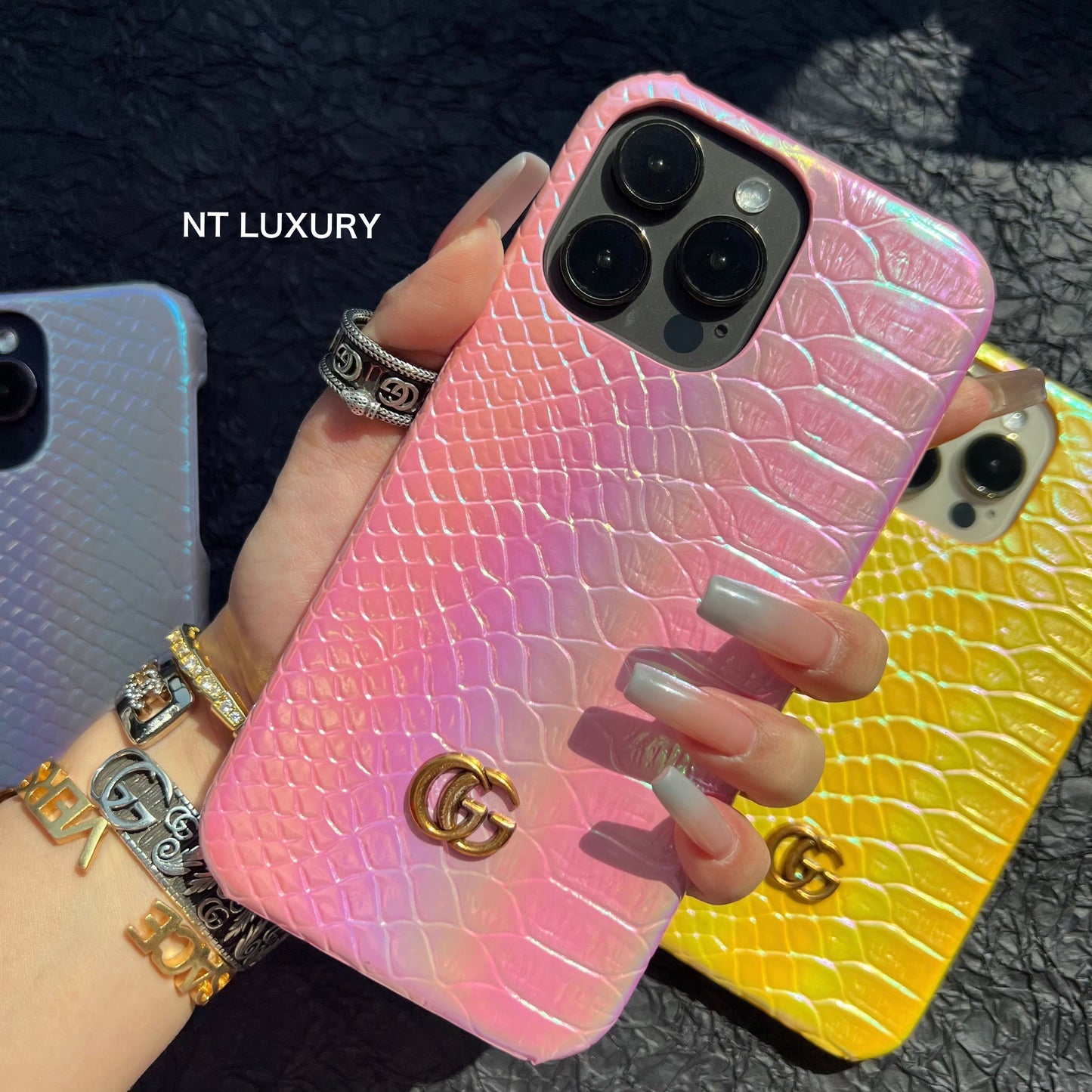Bonne coque d'iPhone de conception laser