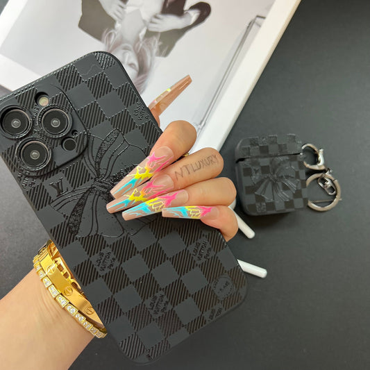 Schwarze trendy Handyhülle (Schleifen-Liebe)