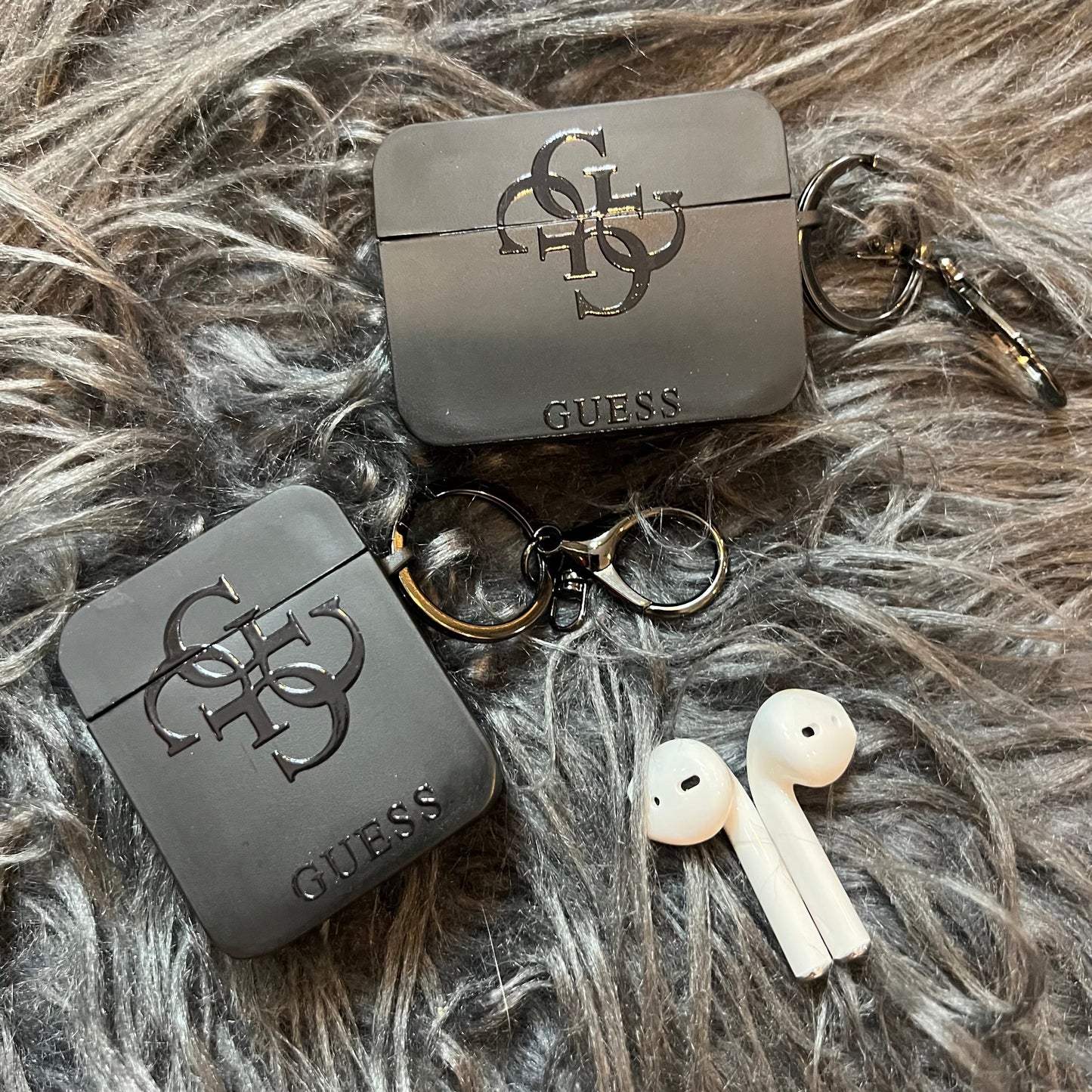 Étui AirPods Noir Tendance (L GU)