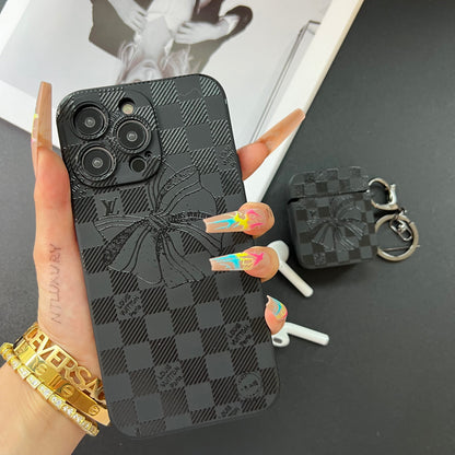 Schwarze trendy Handyhülle (Schleifen-Liebe)