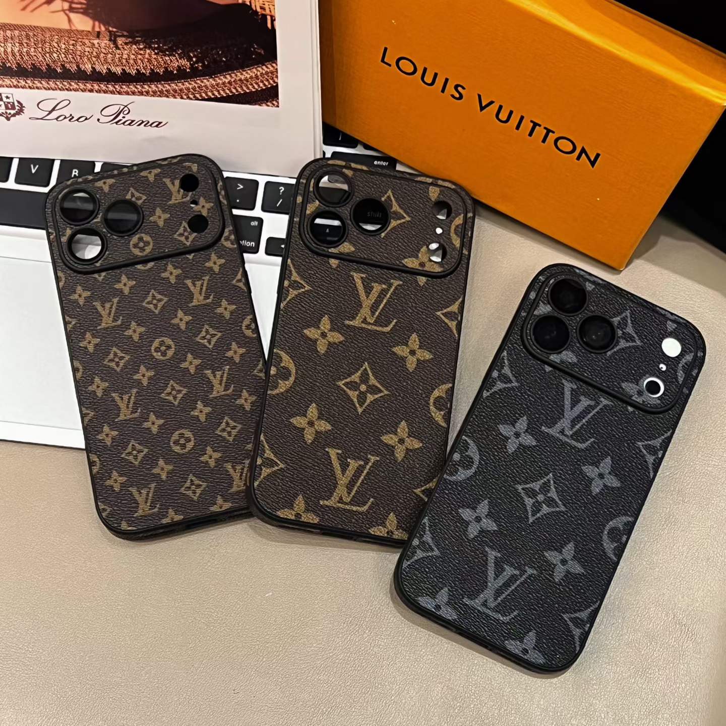 Traditional Love With Camera Protection