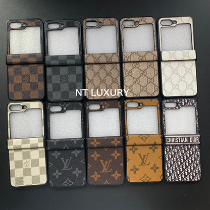 Coque Samsung motifs floraux traditionnels pour la série Z-Flip