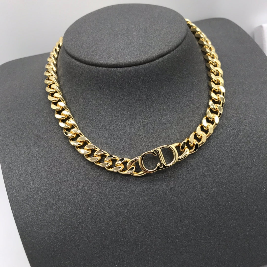 Dove Gold Chain Design Necklace & Bracelet 2 Set
