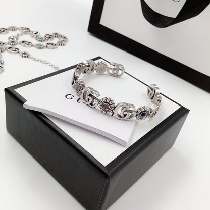 Bon Daisy Design Boucles d'oreilles & Bracelet & Collier Ensemble de 5