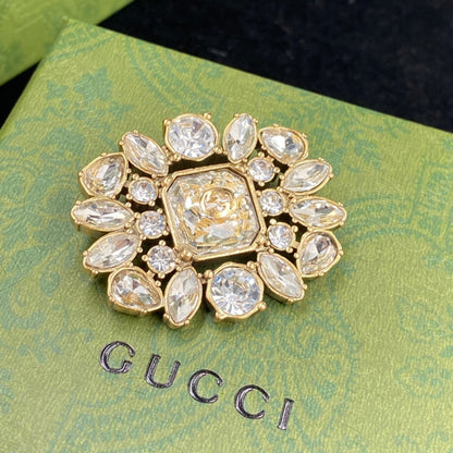 Gute Diamantmädchenbrosche