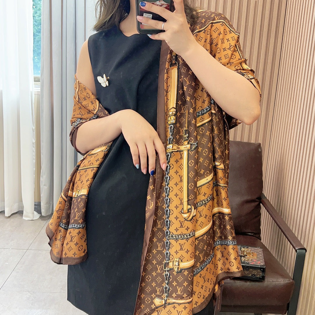Traditional Love Long Scarf