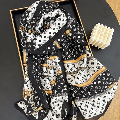 Traditional Love Long Scarf (Black & White)