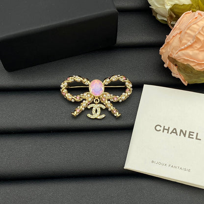 Elegante CC Mädchen Brosche