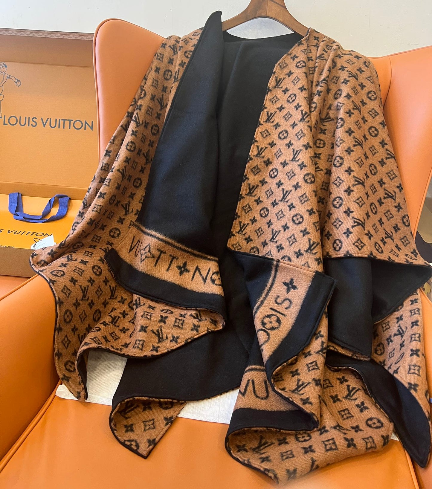 Floral Love Long Cashmere Scarf Cloak