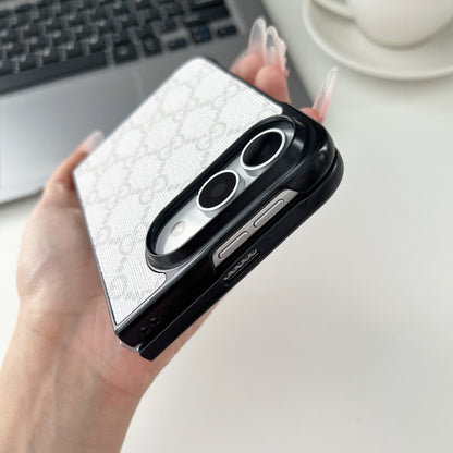 Capa de Telemóvel com Design Tradicional para iPhone Duo