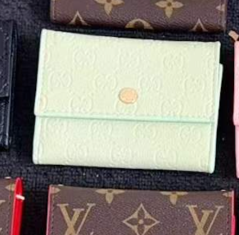 Traditional Square Design Cute Wallet