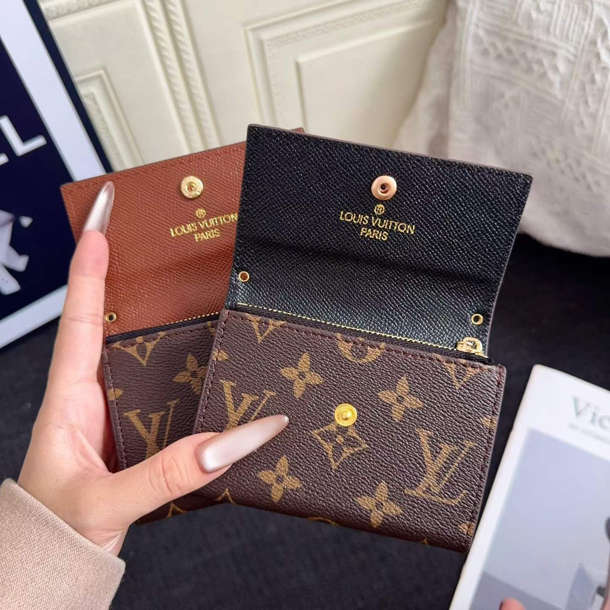 Traditional Square Design Cute Wallet