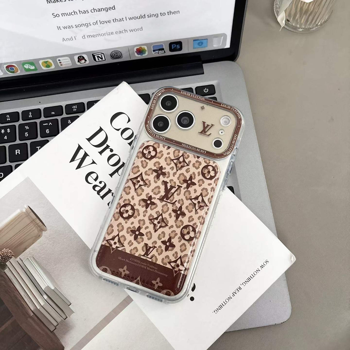 Leopard Love Design Fancy Phone Case