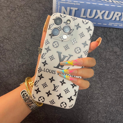 Coque de Téléphone Noire Tendance (Grand Amour pour le Rouge)