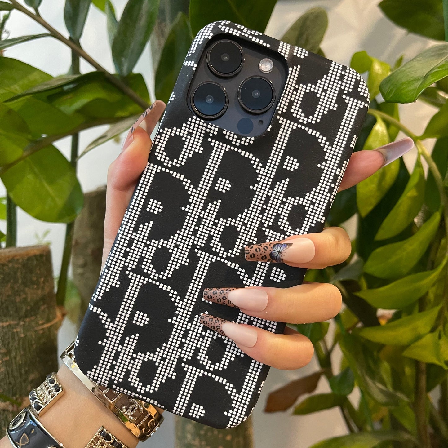 Étui de téléphone élégant avec protection d'appareil photo
