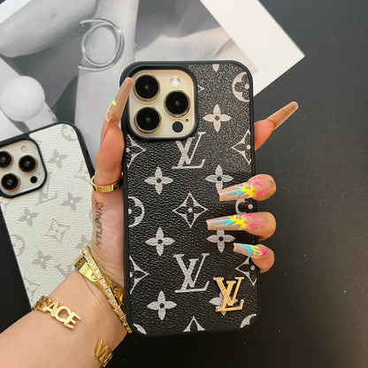 Traditionelles farbenfrohes Design iPhone-Hülle (Schwarz & Weiß)