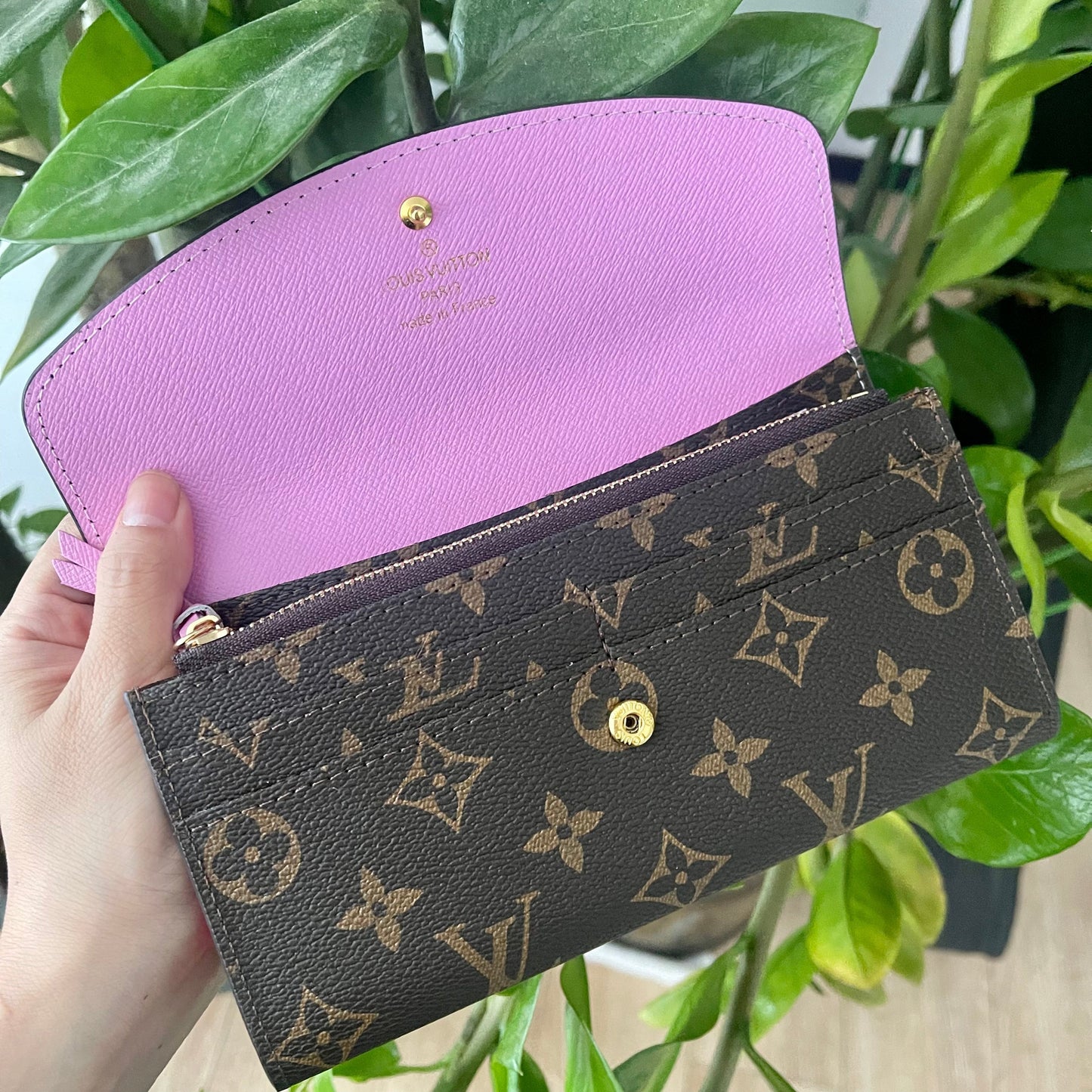 Lange braune/pinke Geldbörse mit Blumen-Logo *mit Karton*