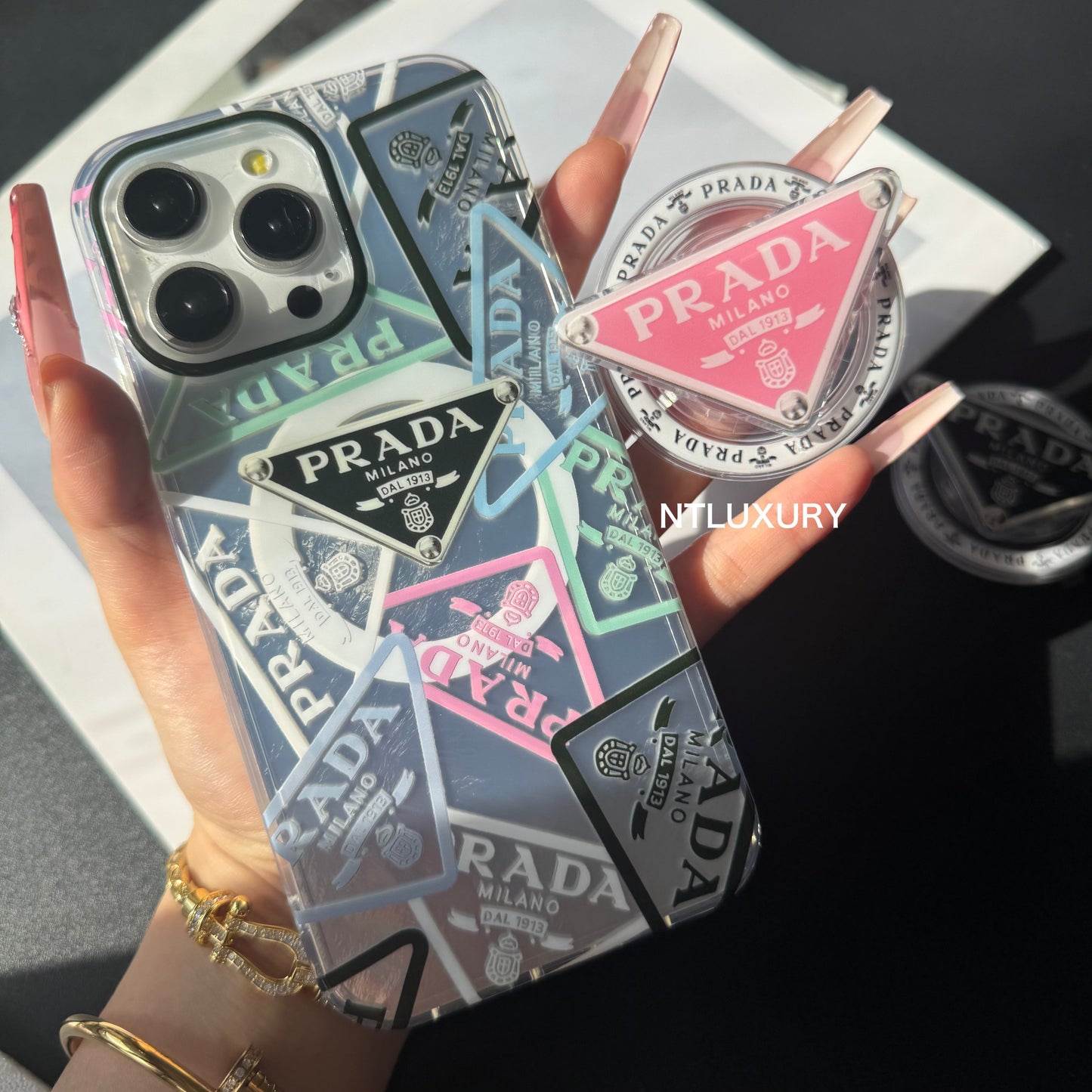 PP Pattern iPhone Case with Magsafe Holder