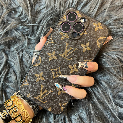 Coque de téléphone « Amour traditionnel » avec protection d'objectif photo