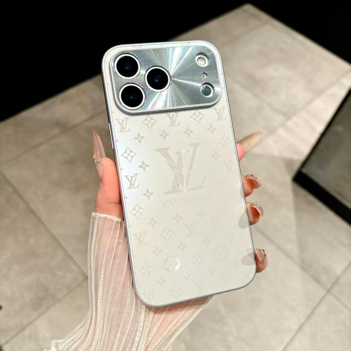 Smooth Shining Love Phone Case