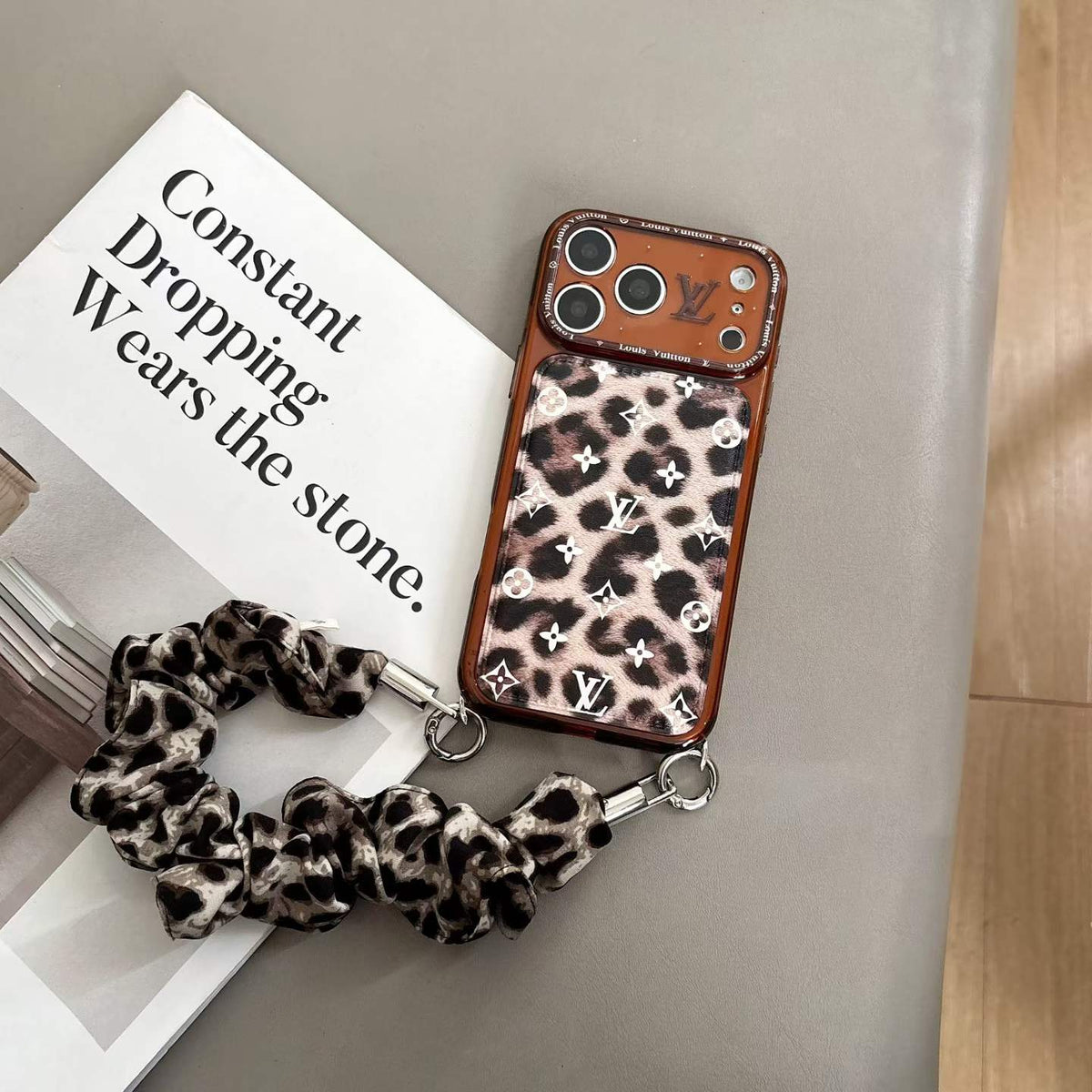 Leopard Love Fancy Phone Case With Strap