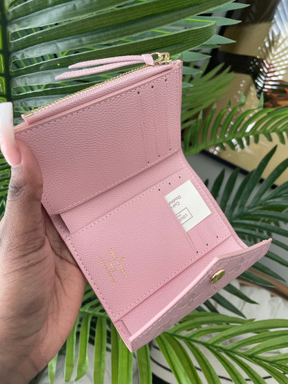 Portefeuille complet rose pâle *livré avec boîte*