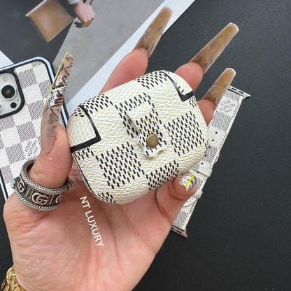 Étui AirPods "Touche Traditionnelle" (blanc)