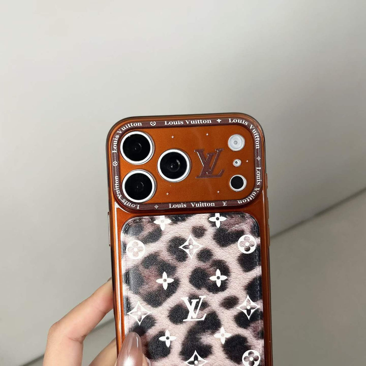 Leopard Love Fancy Phone Case With Strap
