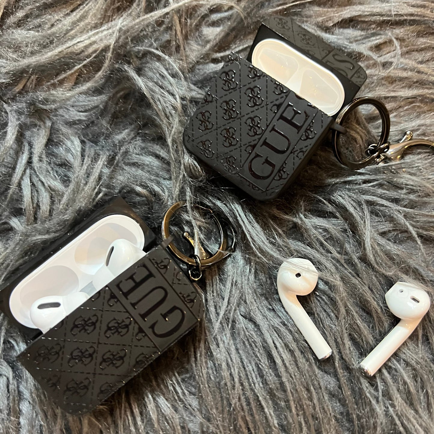 Black Trendy Airpods Case (S GU)