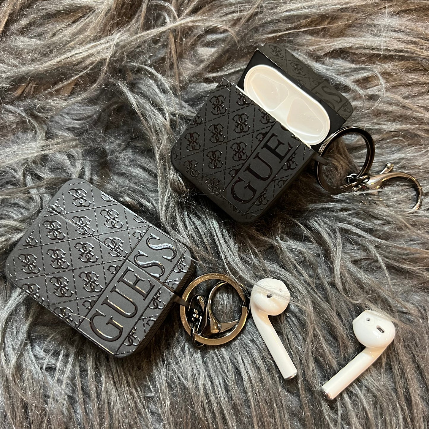 Black Trendy Airpods Case (S GU)