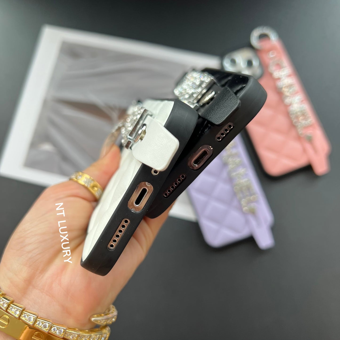 Coque de téléphone à paillettes avec ceinture en C