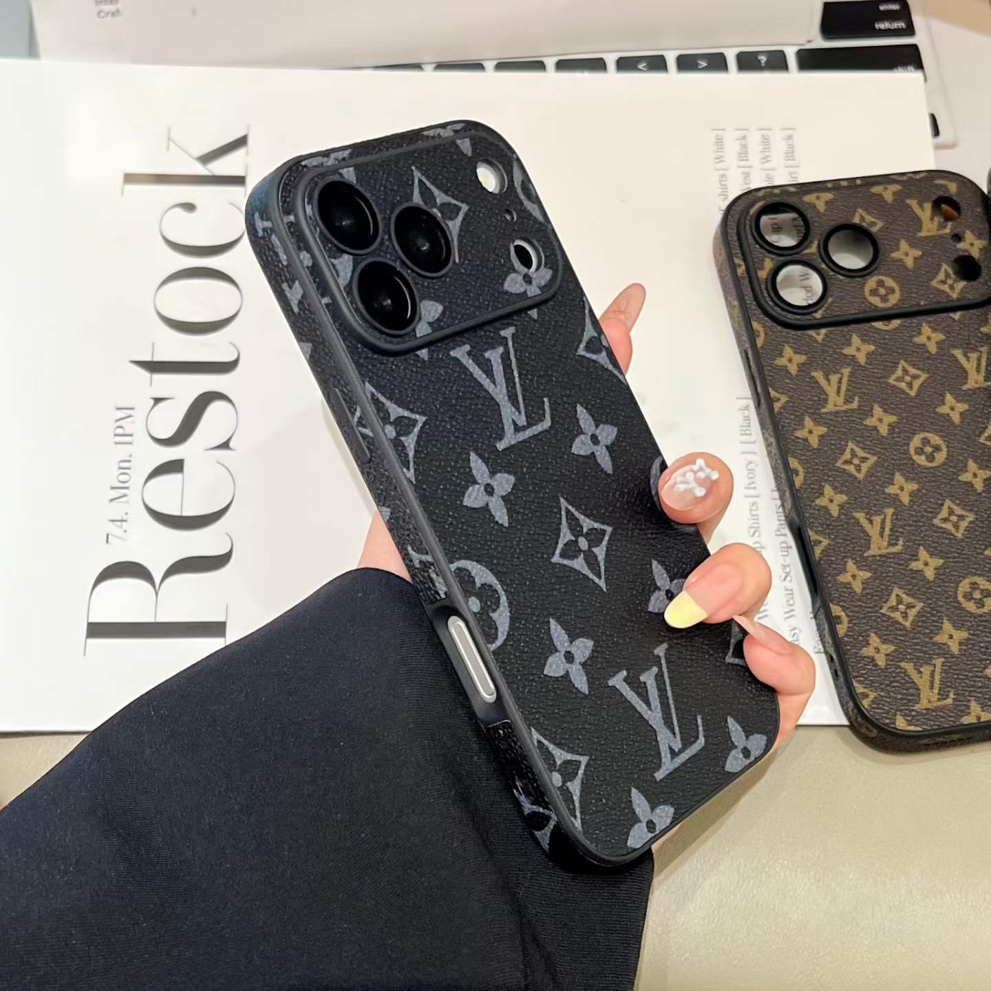 Traditional Love With Camera Protection