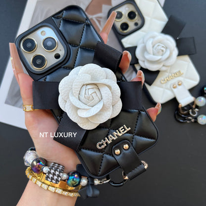 Coque Samsung Fille Déco Fleurie Avec Chaîne