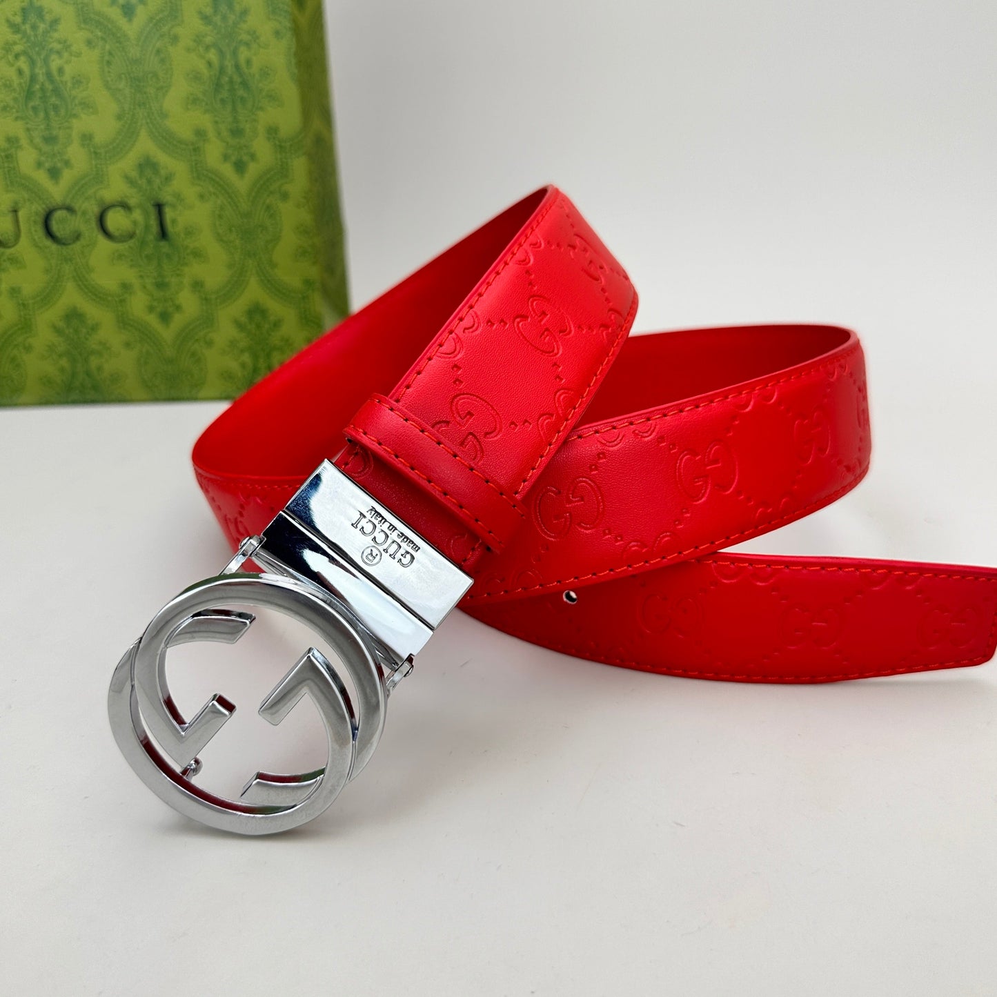 Circle Design Good Belt (Red)