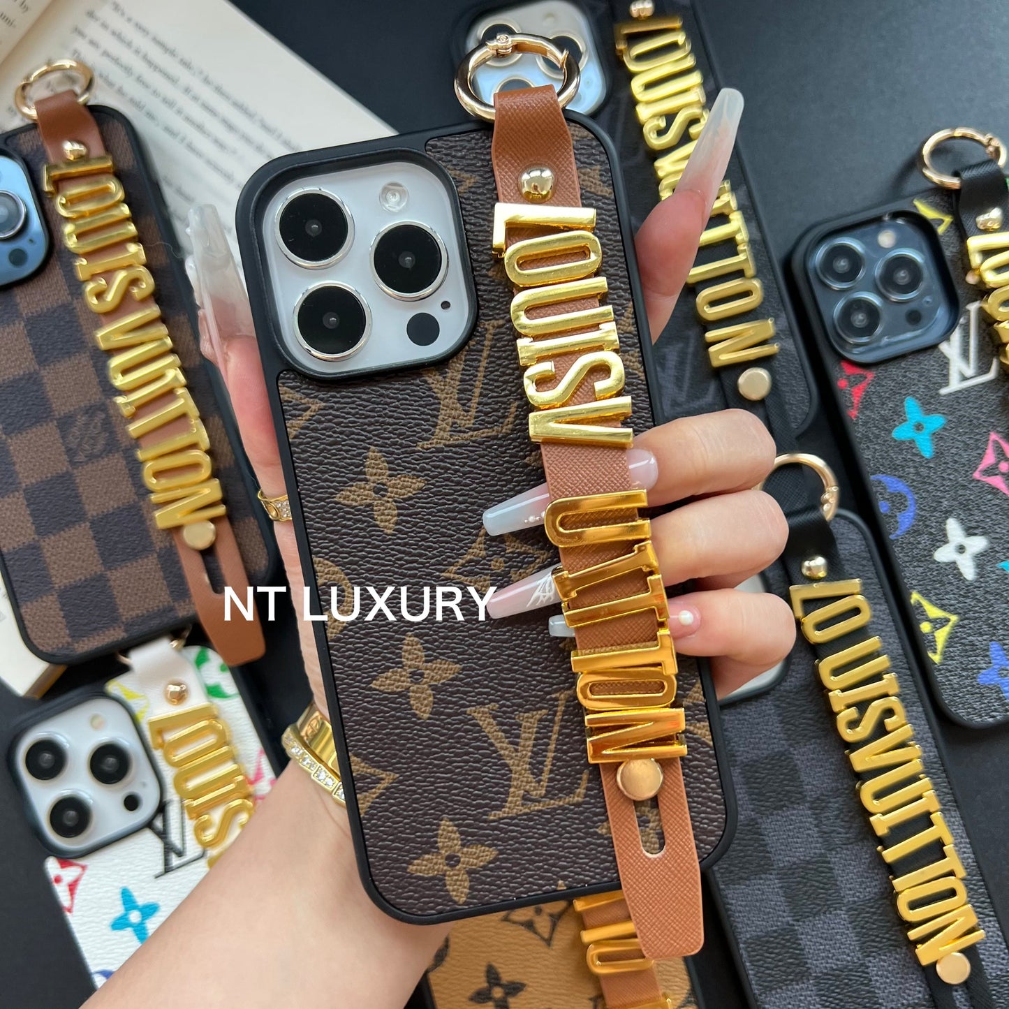 Coque iPhone motif taille d'amour