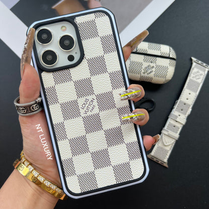 Étui AirPods "Touche Traditionnelle" (blanc)