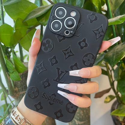 Coque de téléphone noire tendance (Full M Love)