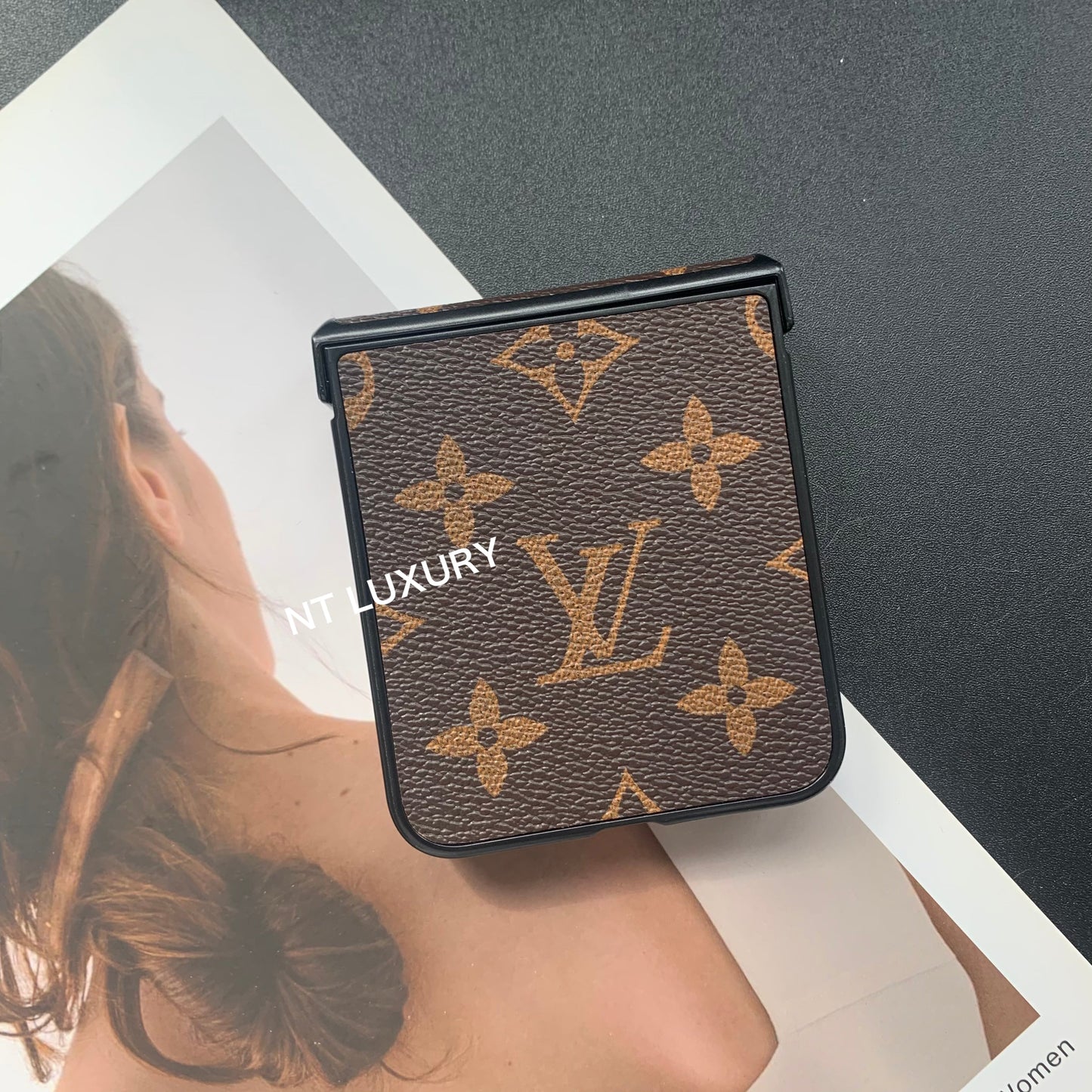 Traditional Floral Samsung Case For Z-Flip Series