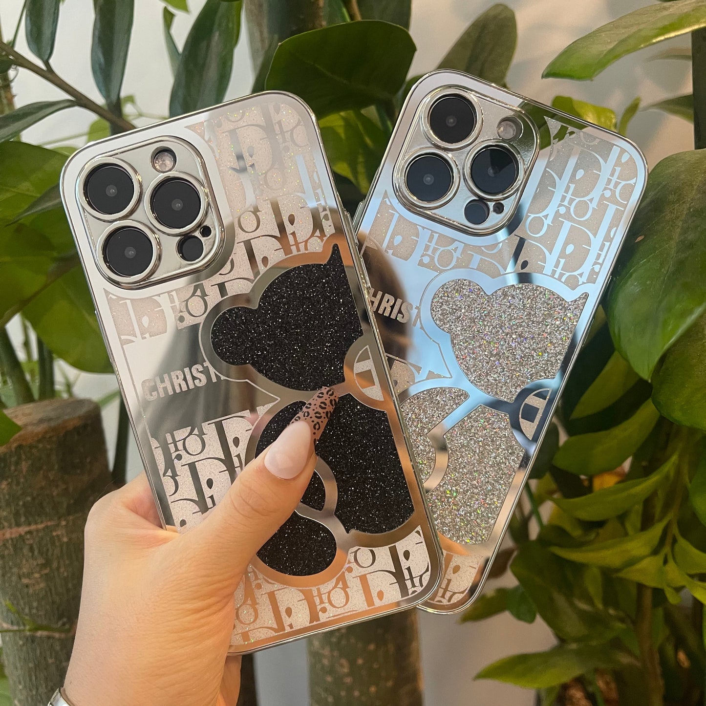 Coque de téléphone Ours Miroir - *UNE FOIS REÇUE, RETIRER LA COUCHE DE PLASTIQUE*