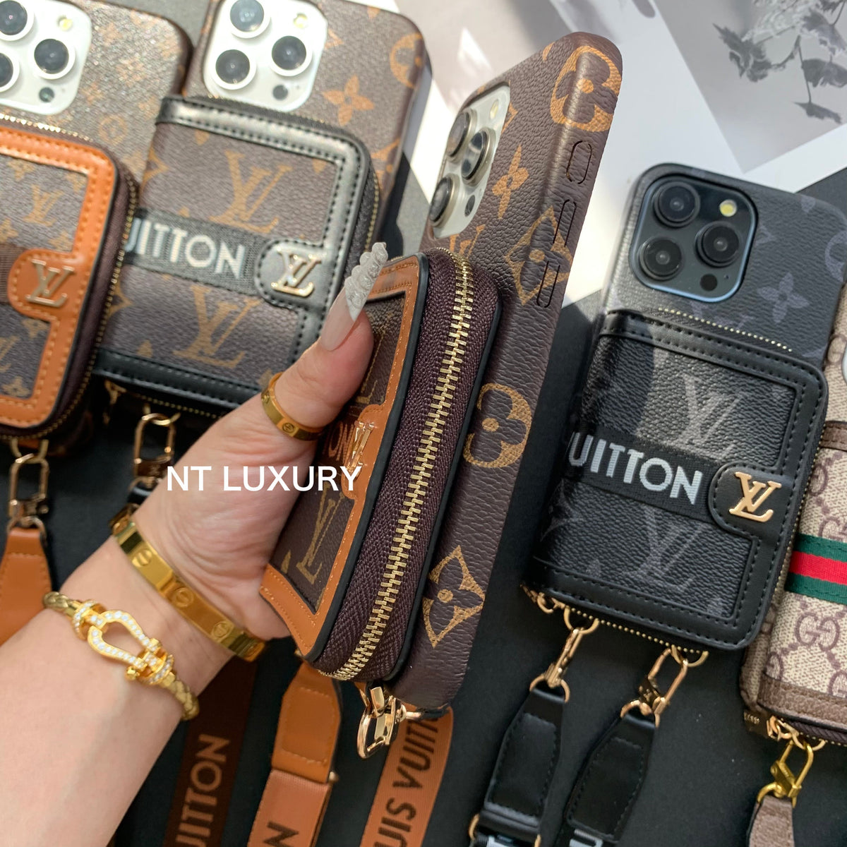 Einzigartige Handtaschen-Handyhülle mit Streifen (3er-Set)