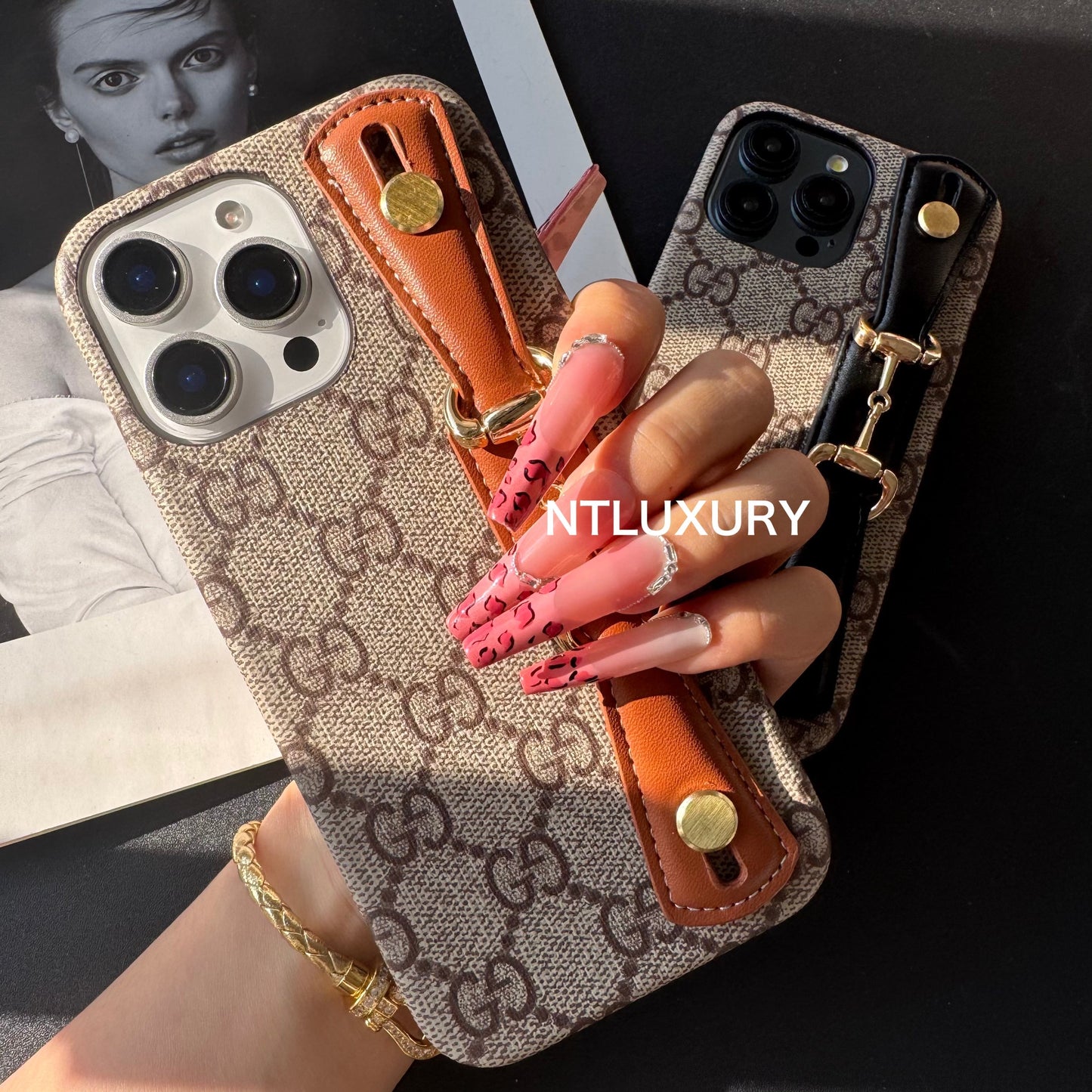 Concevez vous-même la bande de ceinture pour iPhone