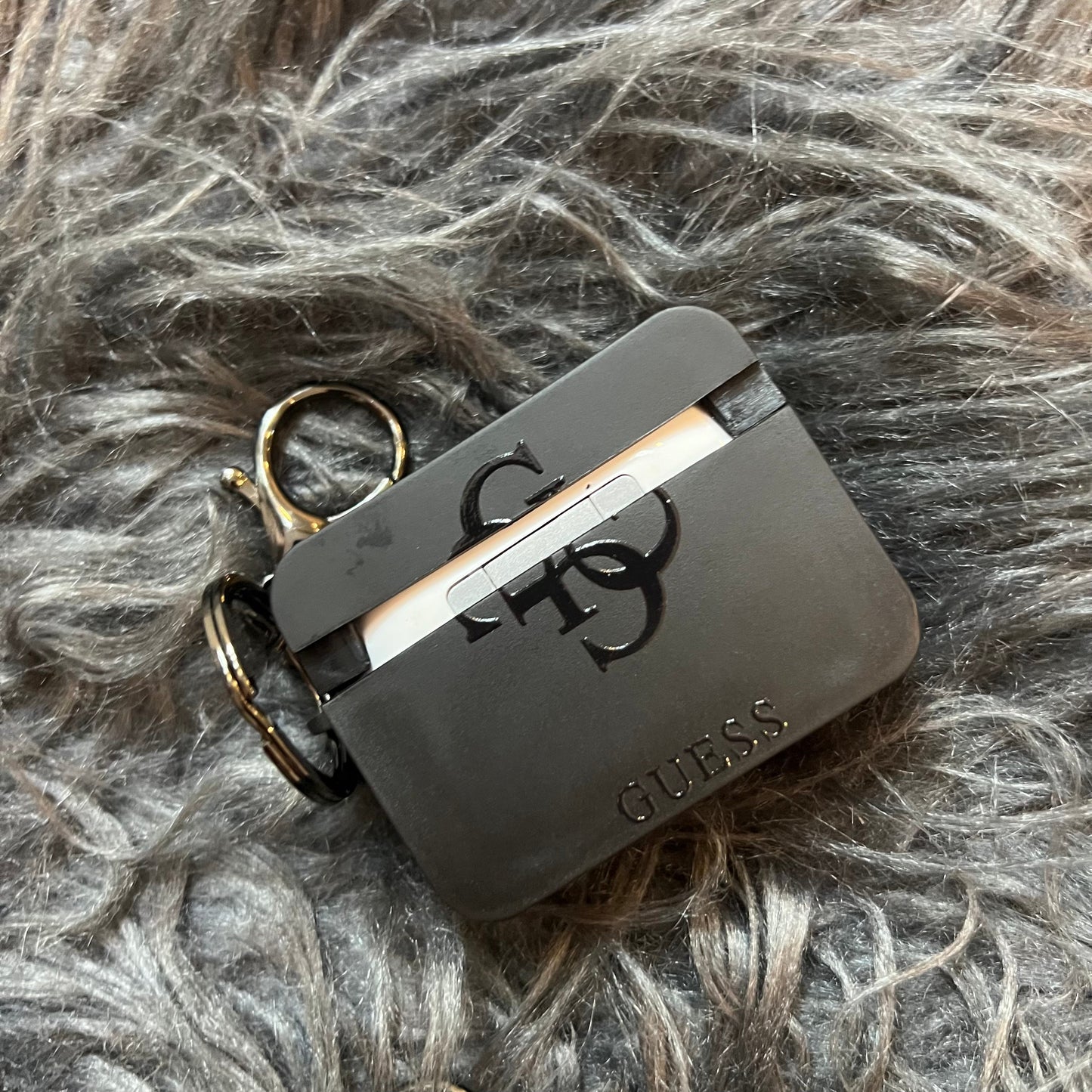 Étui AirPods Noir Tendance (L GU)