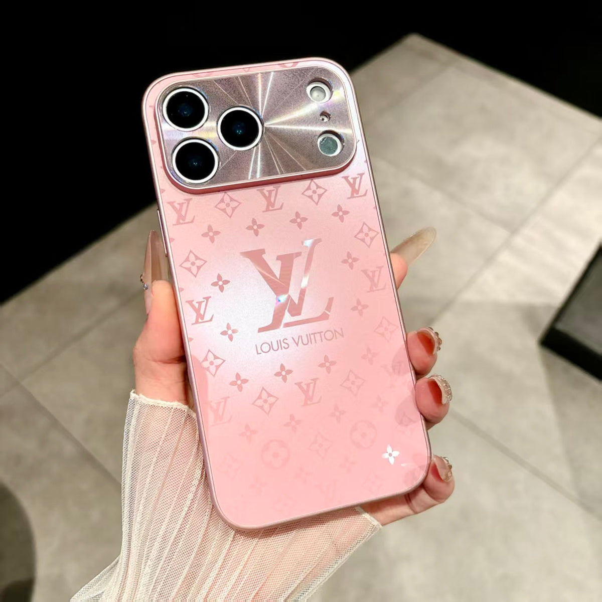 Smooth Shining Love Phone Case
