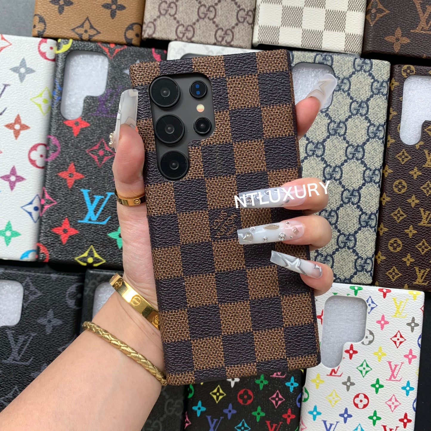 Traditional Love Samsung Case (Brown Latticed)