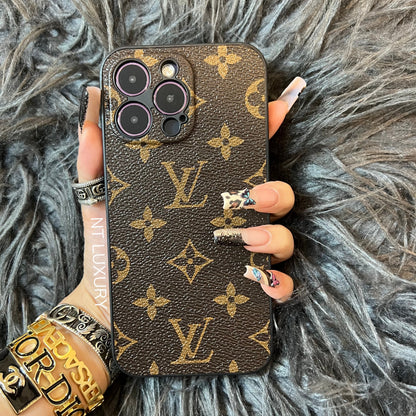 Coque de téléphone « Amour traditionnel » avec protection d'objectif photo