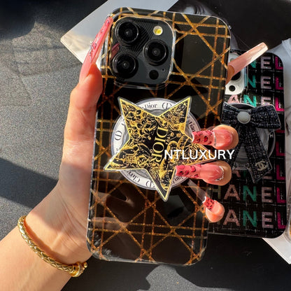 Midnight Queen iPhone Hülle mit drehbarem MagSafe Halter