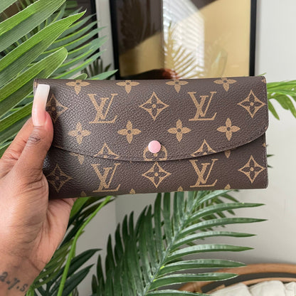 Long portefeuille marron/rose avec logo fleuri *livré avec boîte*